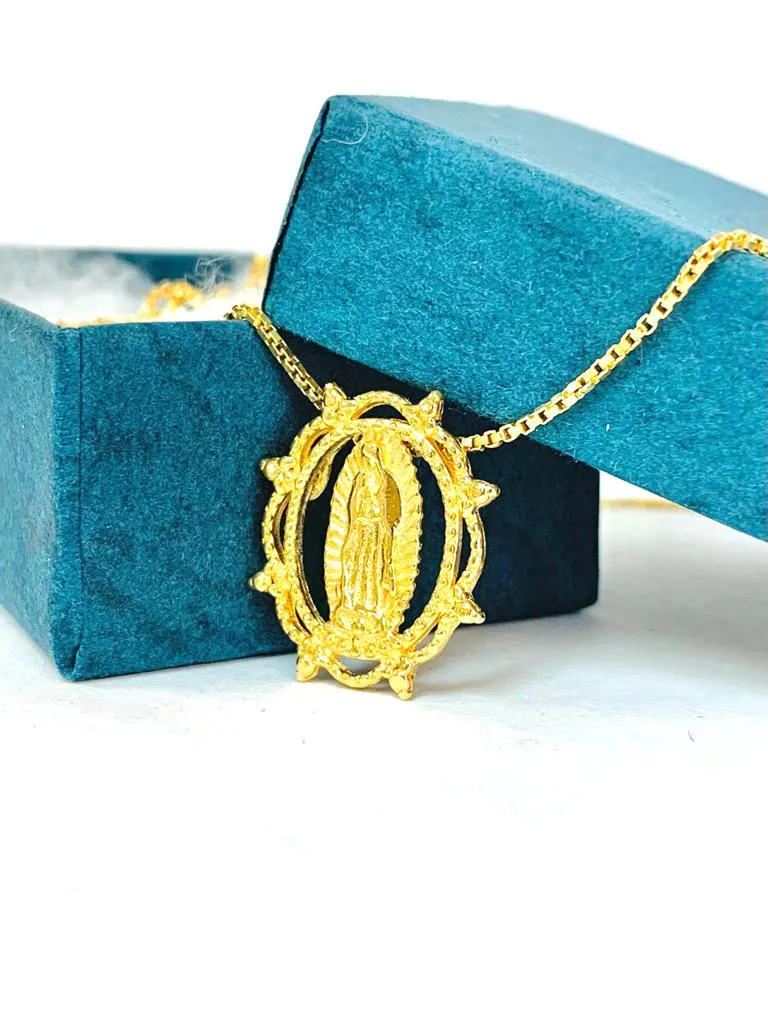 14K Gold Filled Virgen de Guadalupe Necklace 18" / Guadalupe Pendant 20x17mm / Our Lady of Guadalupe Necklace / Cadena y Dije de la Virgen de Guadalupe Oro Laminado / Box Link Chain