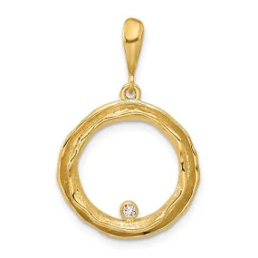 14K Textured Diamond Wavy Open Circle Pendant