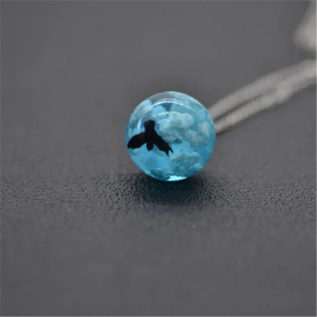 Chic Transparent Resin Rould Ball Moon Pendant Necklace Women Blue Sky White Cloud Chain Necklace Fashion Jewelry Gifts For Girl