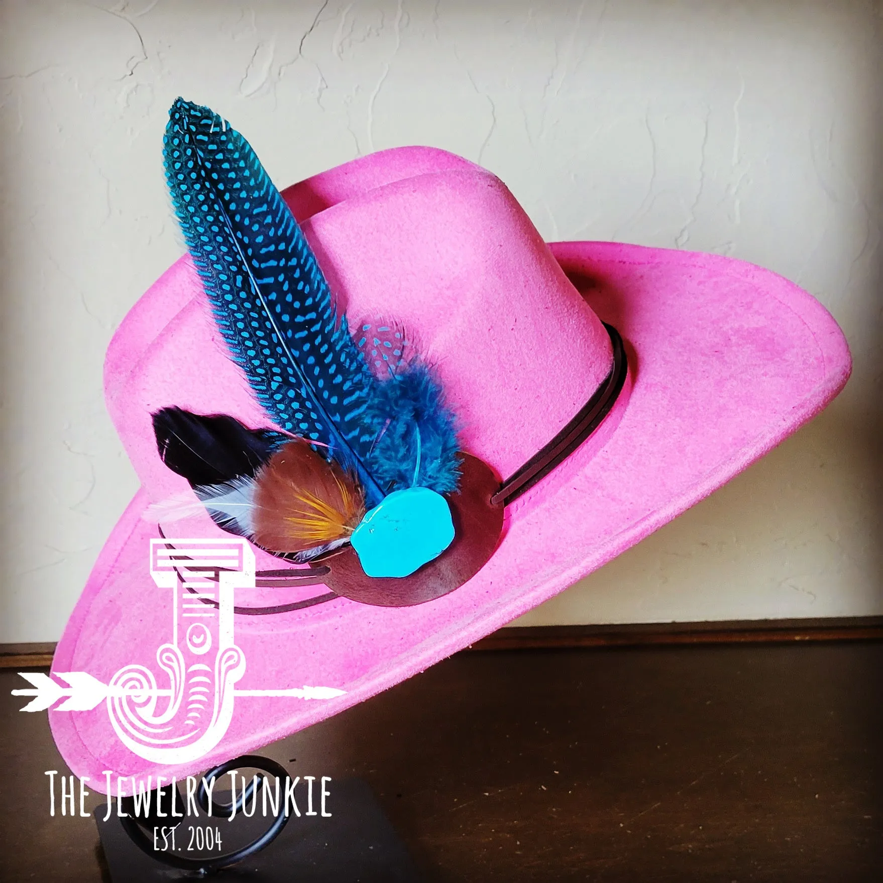 **Cowgirl Western Hat & Peacock Feather Hat Accent-Pink 983c