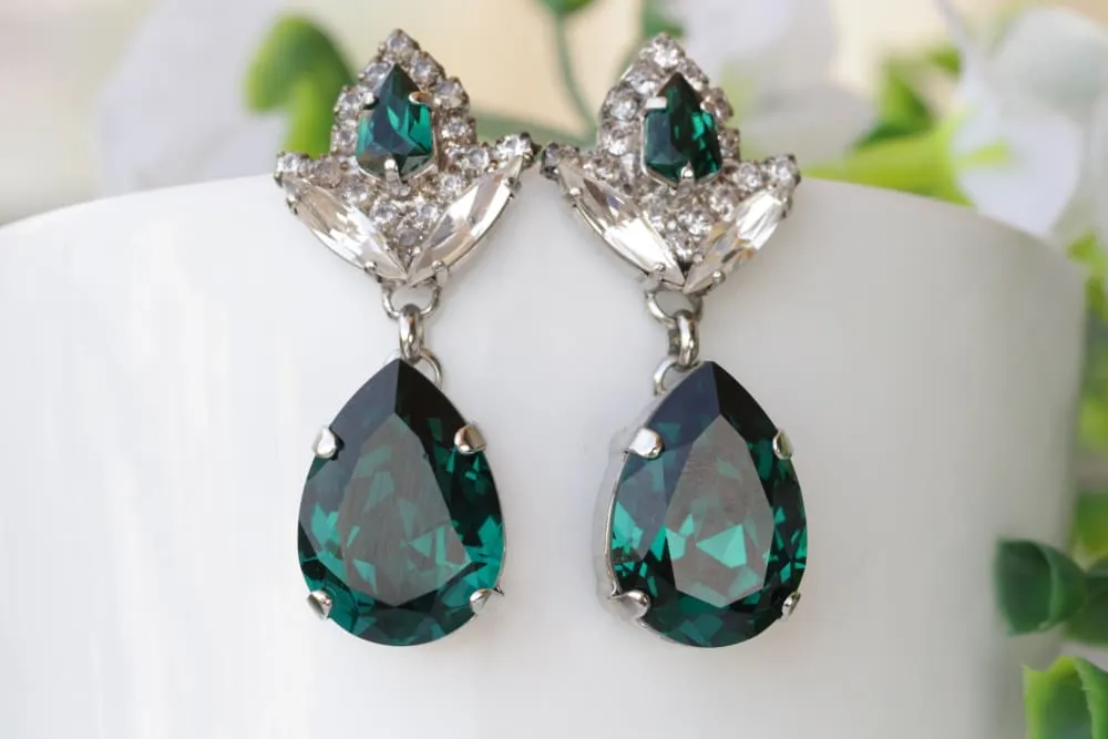 DARK GREEN EARRINGS