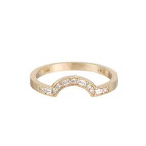 Diamond Staccato Arch Band