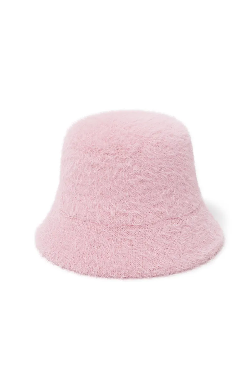 GWBU2124 - Faux angora bucket hat