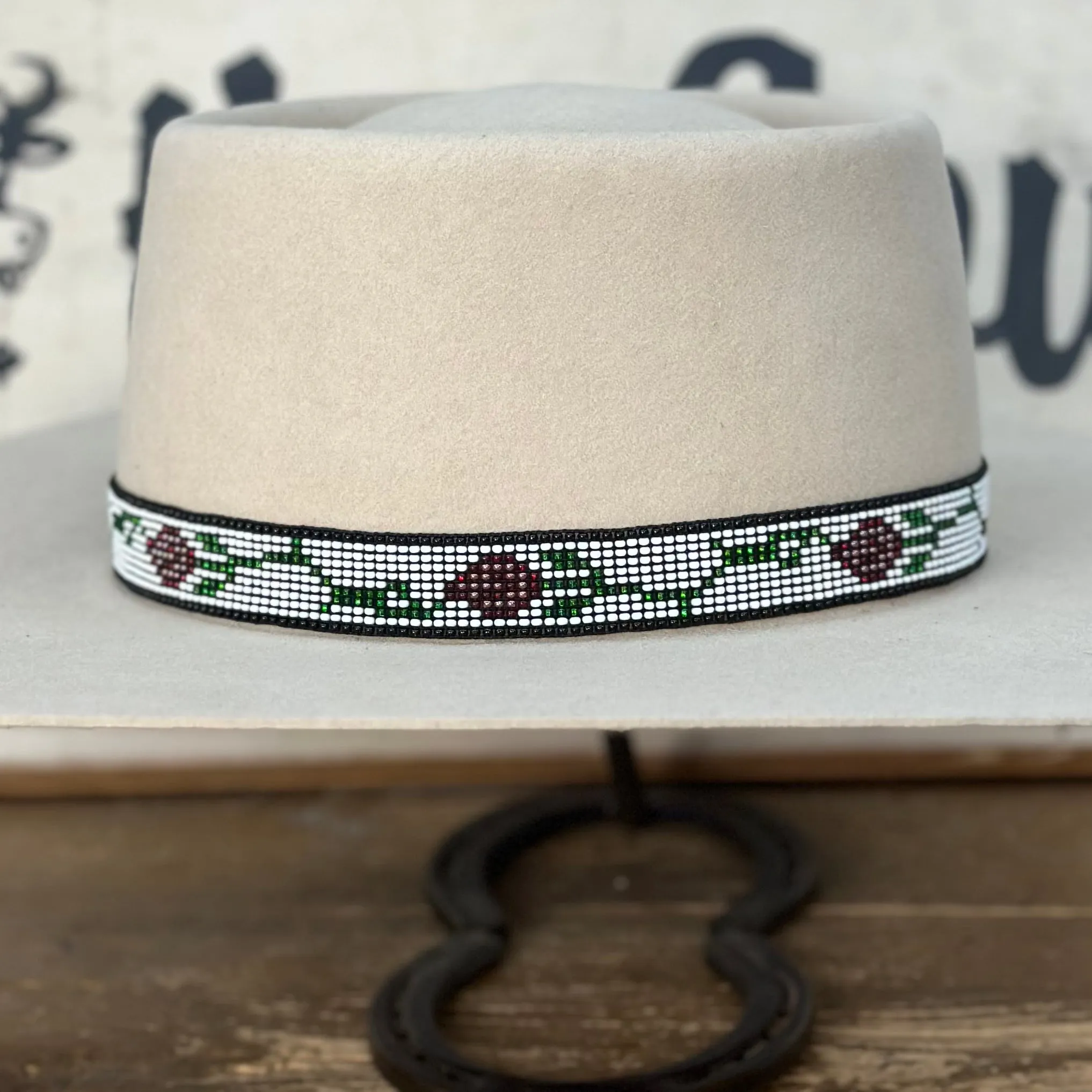 Hatband B2-L | 11 Row Stretch Pearl with Red/Pink Rose