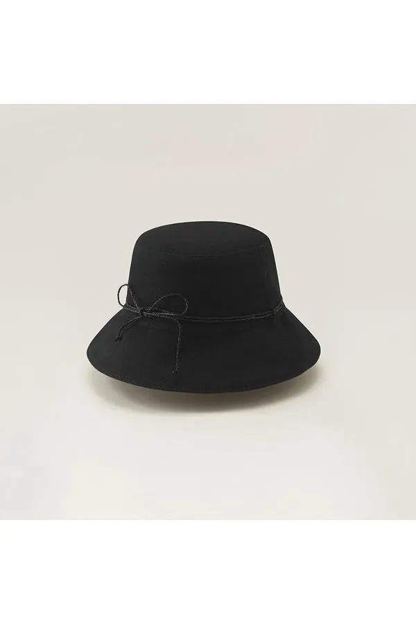 Helen Kaminski Sundar Cotton Bucket Hat | Black