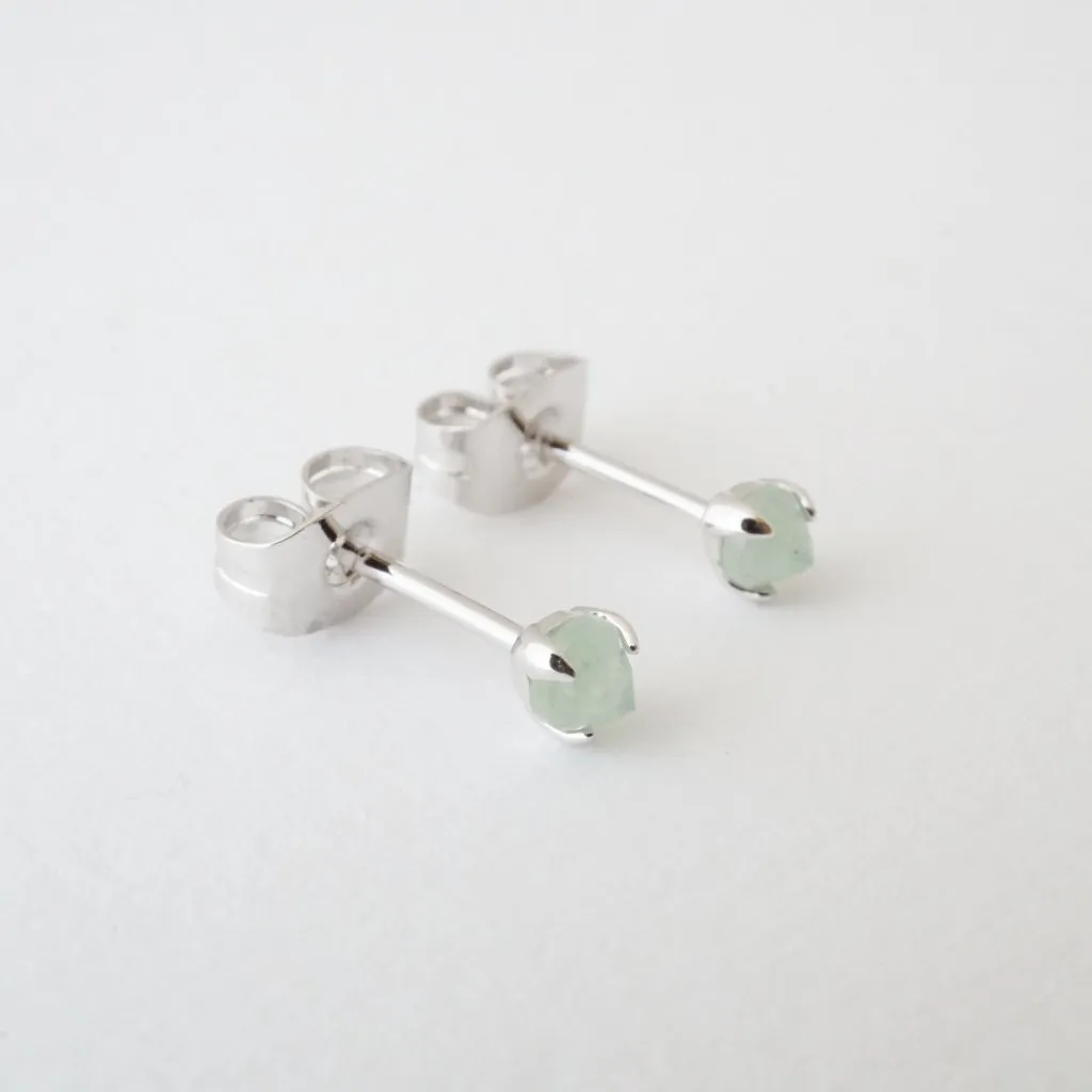 Jade Point Solitaire Studs