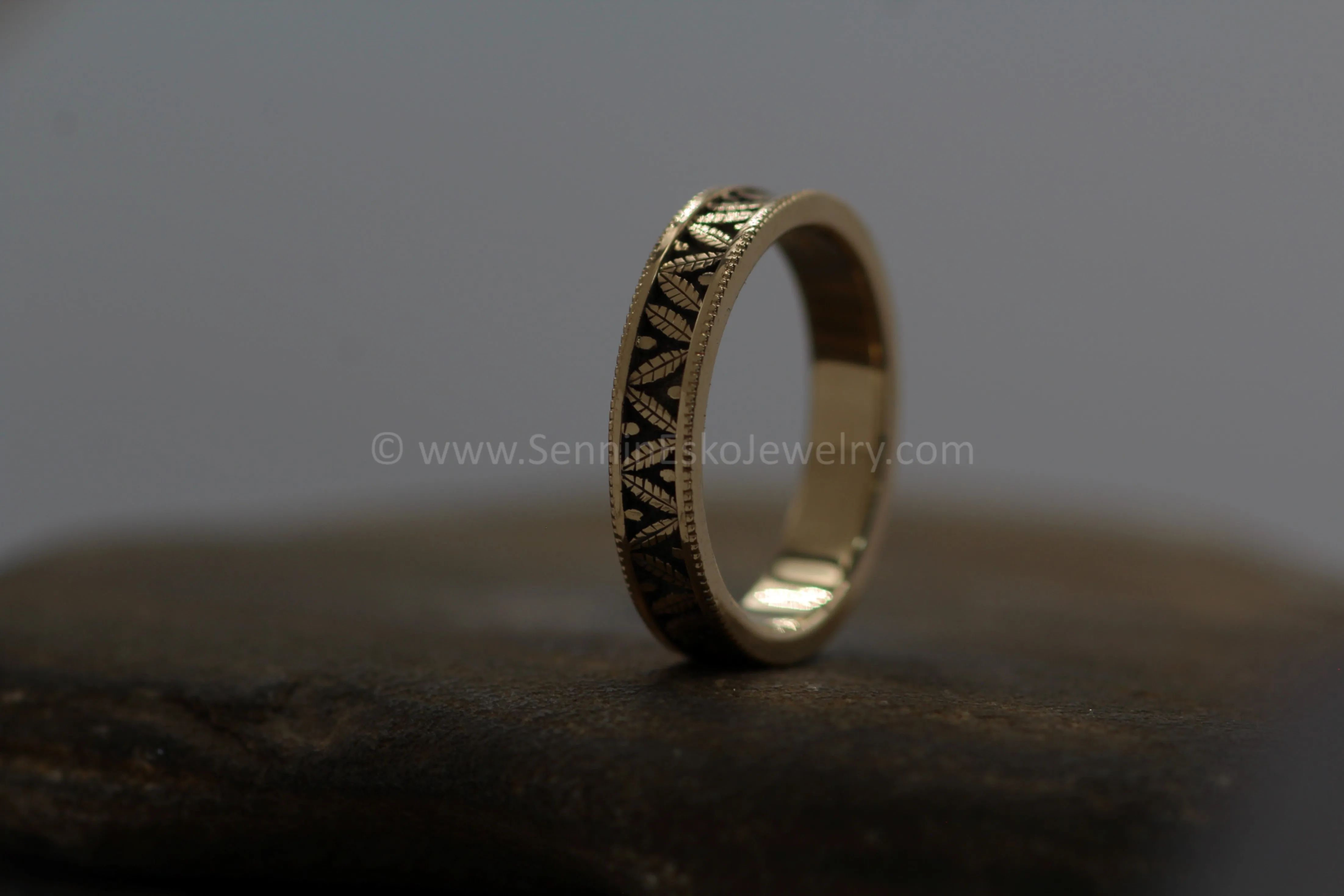 Mens Leaf Ring 5.5mm Width - Hand Engraved with Milgrain Edging