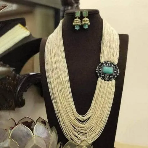 Multi Layered Pearl Side Patch Necklace Set