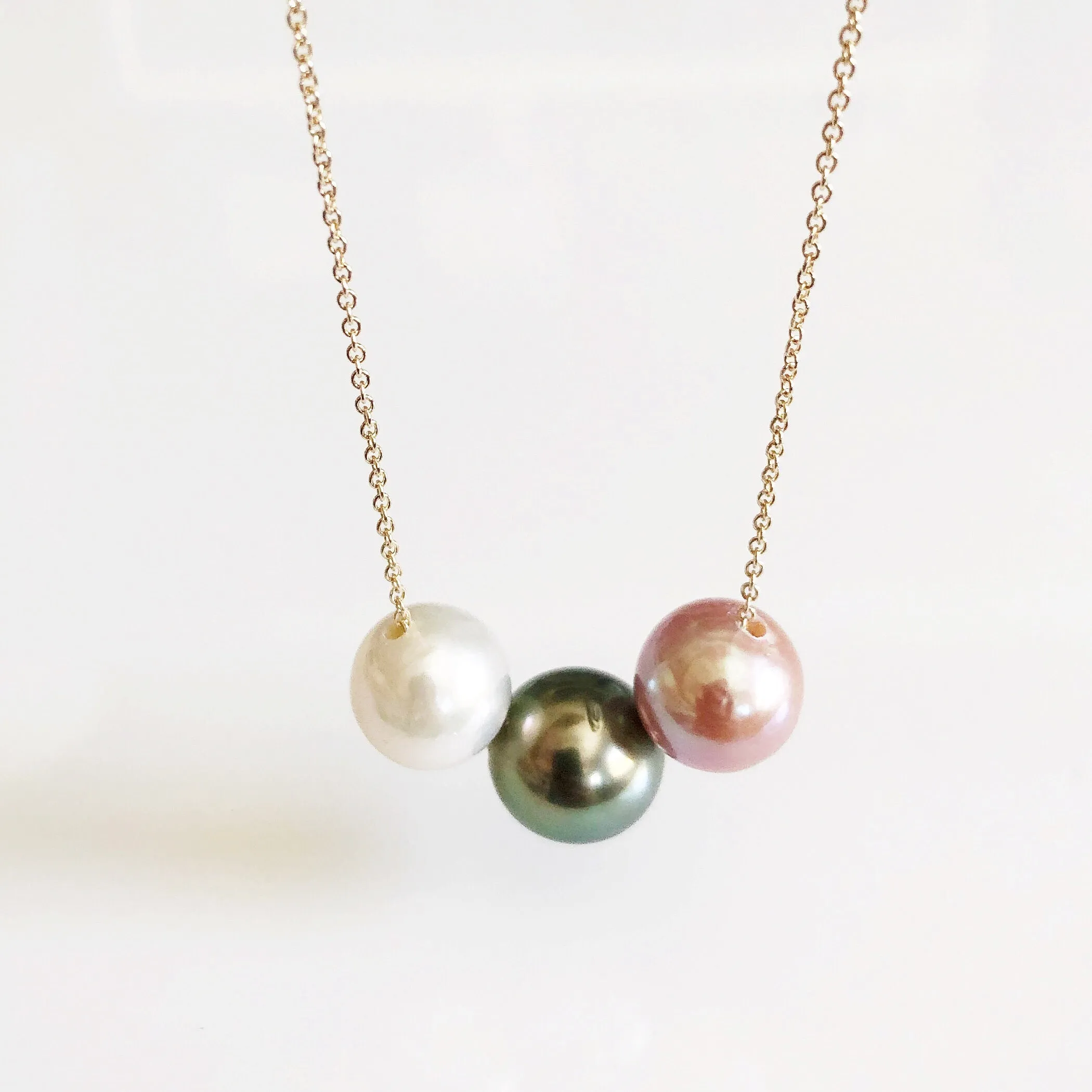 Necklace KRISTI - Tahitian & Edison pearls (N223)