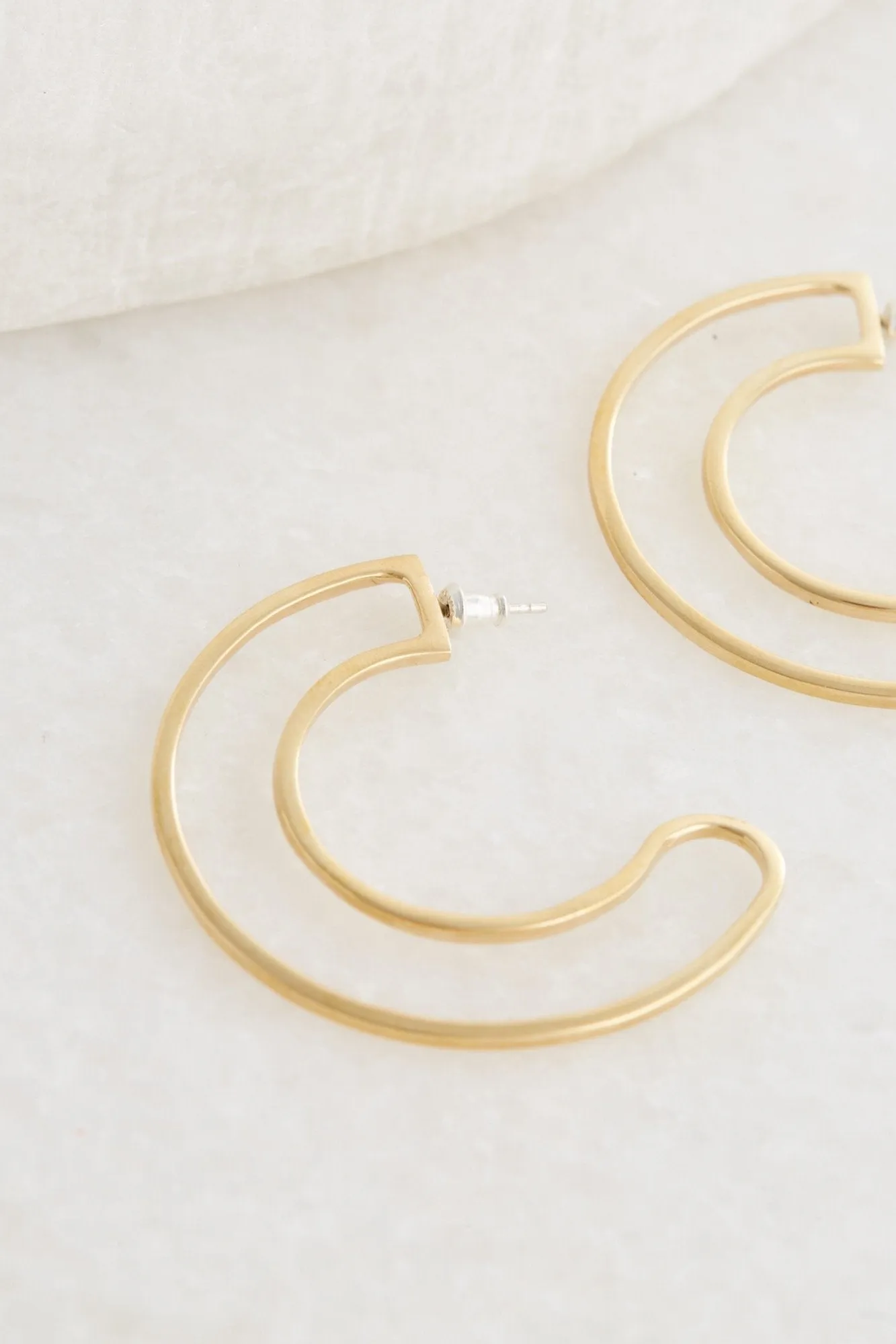 Odette Helene Hoops