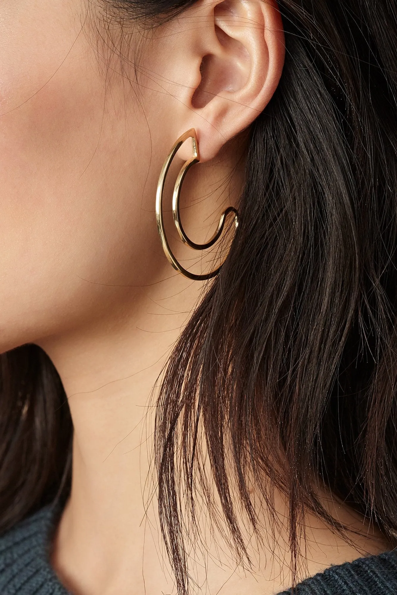 Odette Helene Hoops