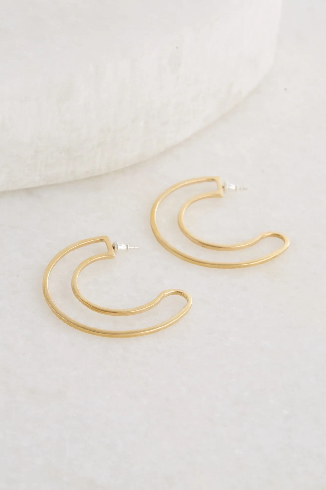 Odette Helene Hoops