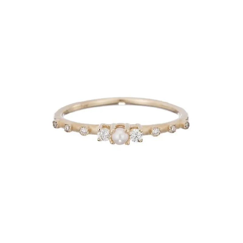 Pearl Beacon Ring