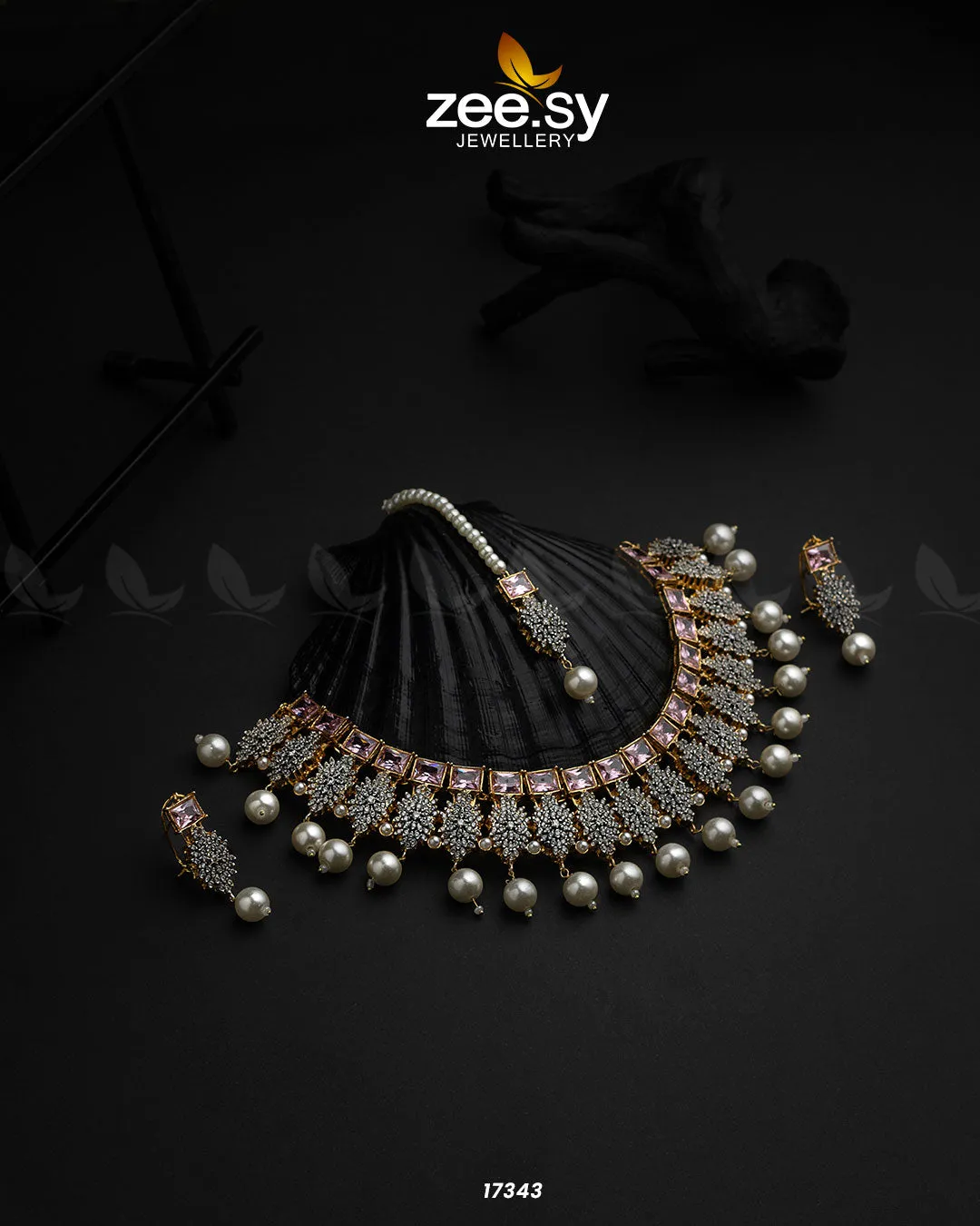 Preeti Necklace