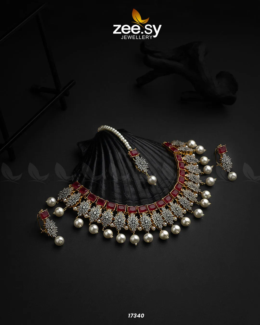 Preeti Necklace