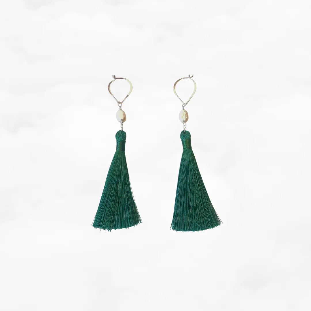 Return to Origin Beaded Jadeite Lariat Green Tassel Necklace Set