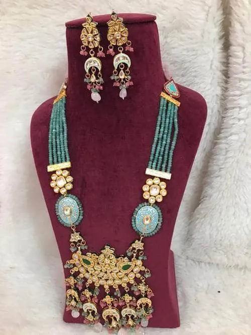 Semi Circular Kundan Pendant Set