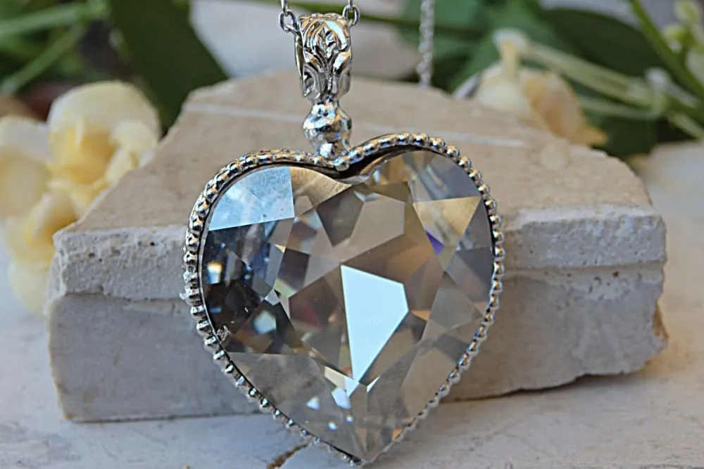 Silver heart necklace