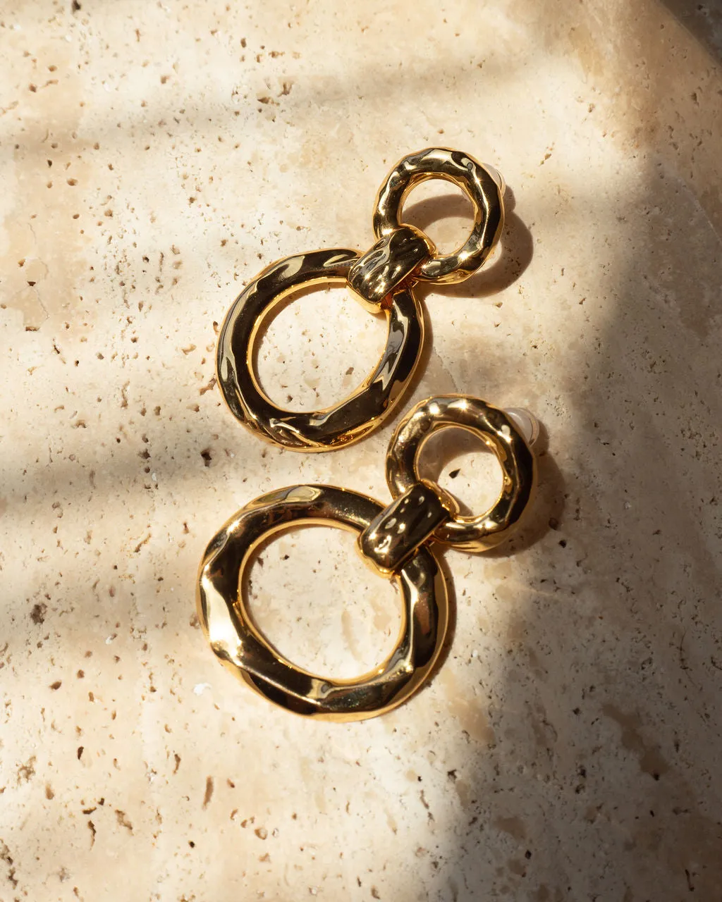 The Hammered Loop Hoops