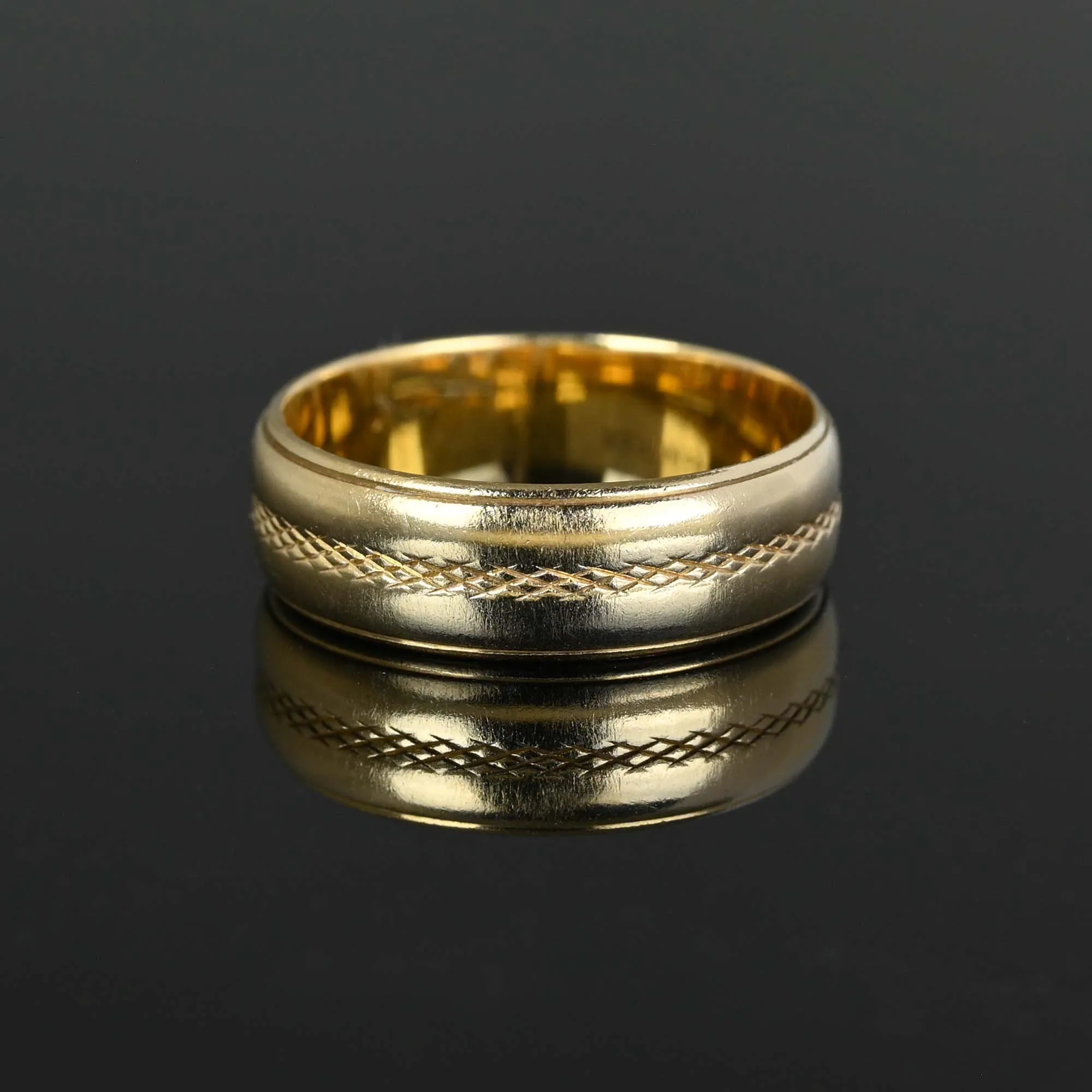 Vintage Art Carved 14K Gold Ring Wedding Band