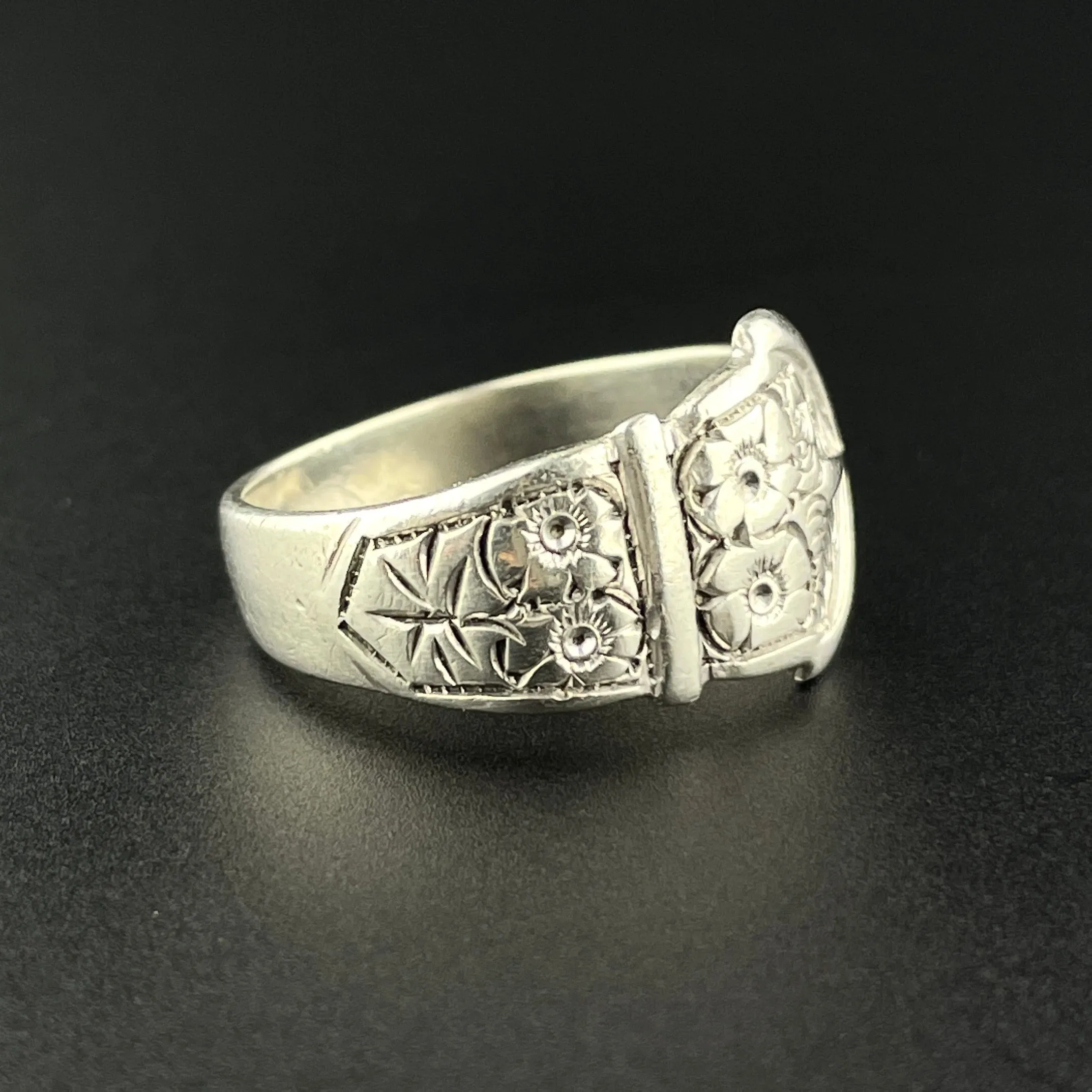 Vintage Forget Me Not Silver Buckle Wedding Band Ring, Sz 9.5